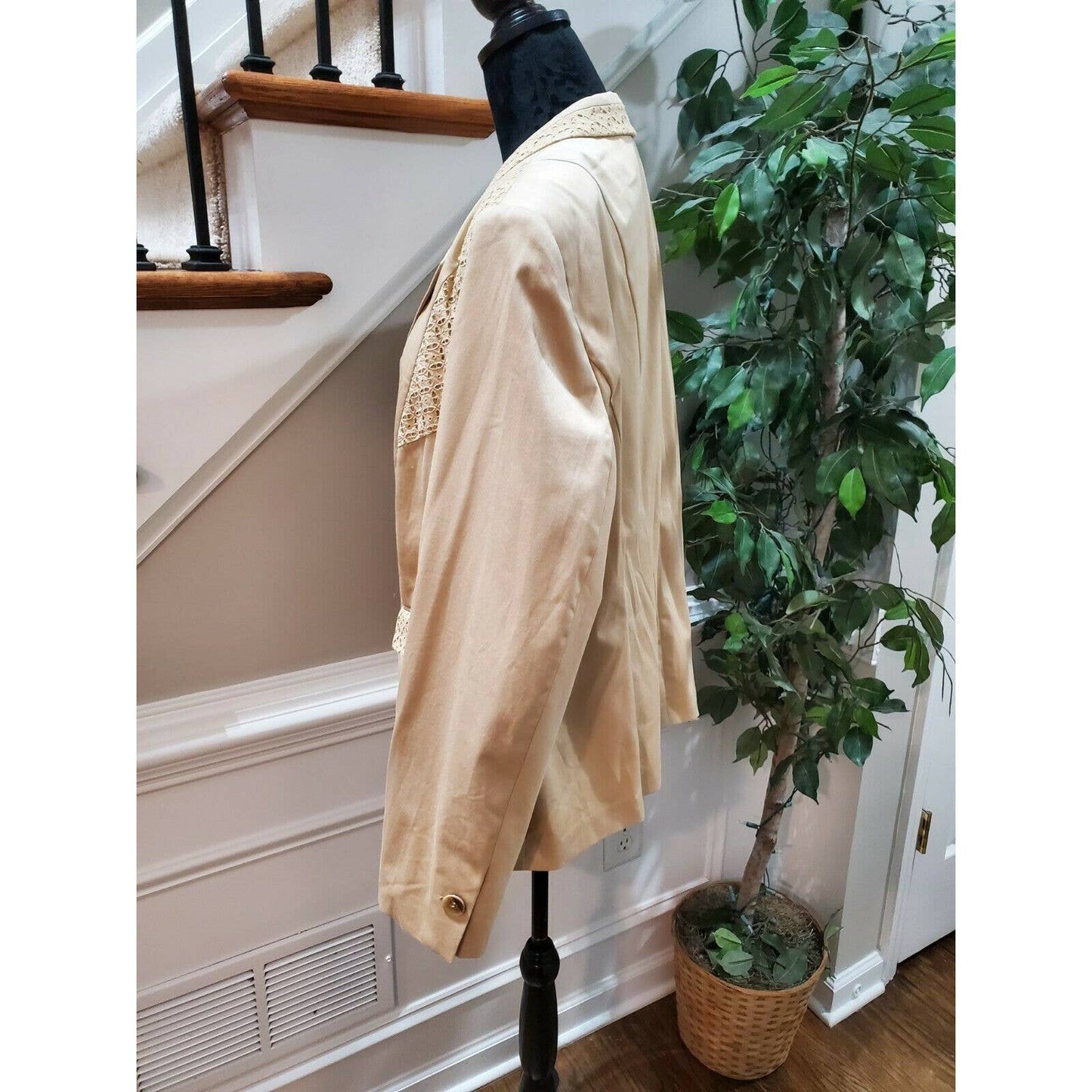 Bloomingdale's Basler Womens Tan Polyester Long Sleeve Single Breasted Blazer 50