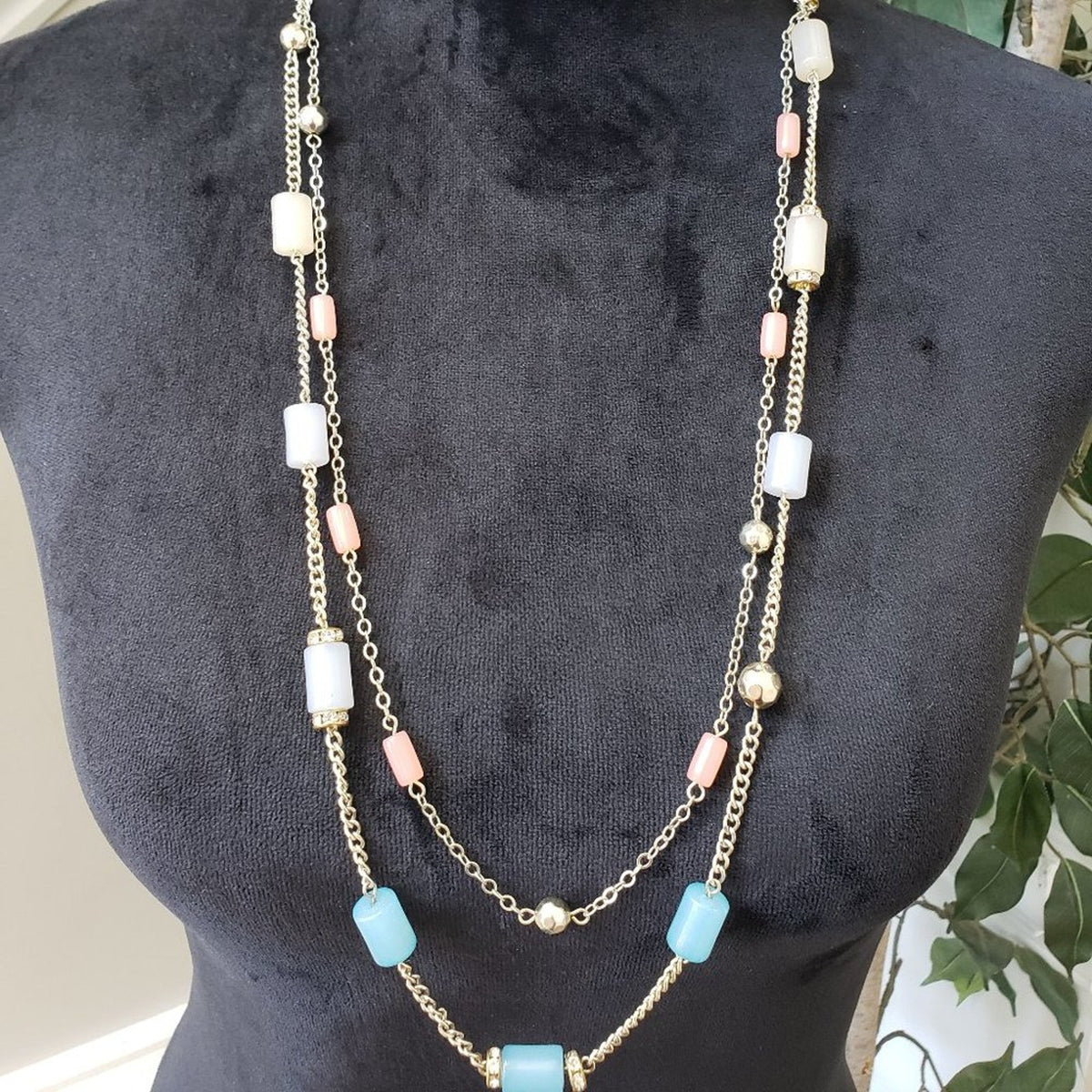 Womens Fashions Multi Tone Accent Teardrop Necklace with Lobster Clasp