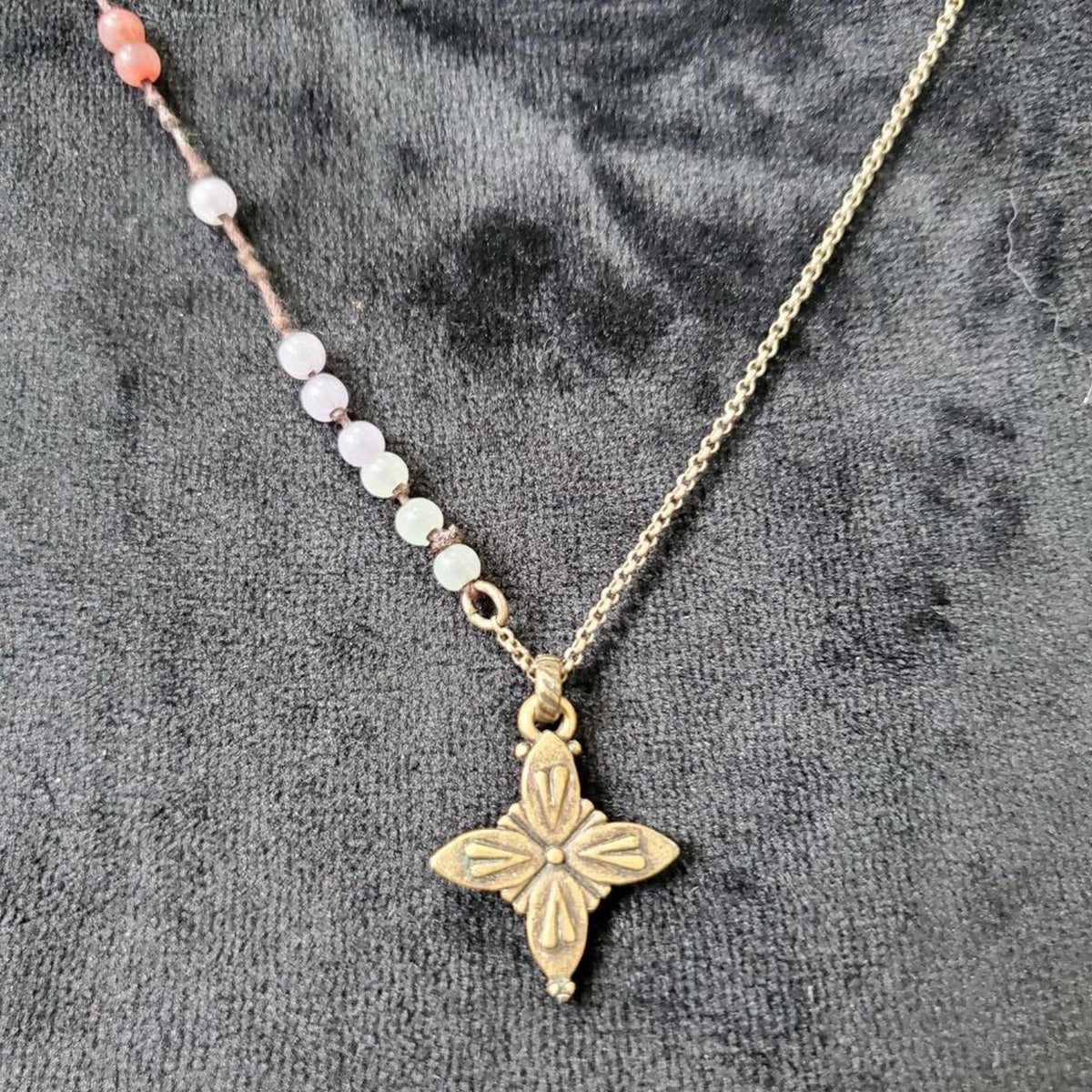 Lucky Brand Women's Gold tone Beaded with Lobster Clasp Pendant Necklace