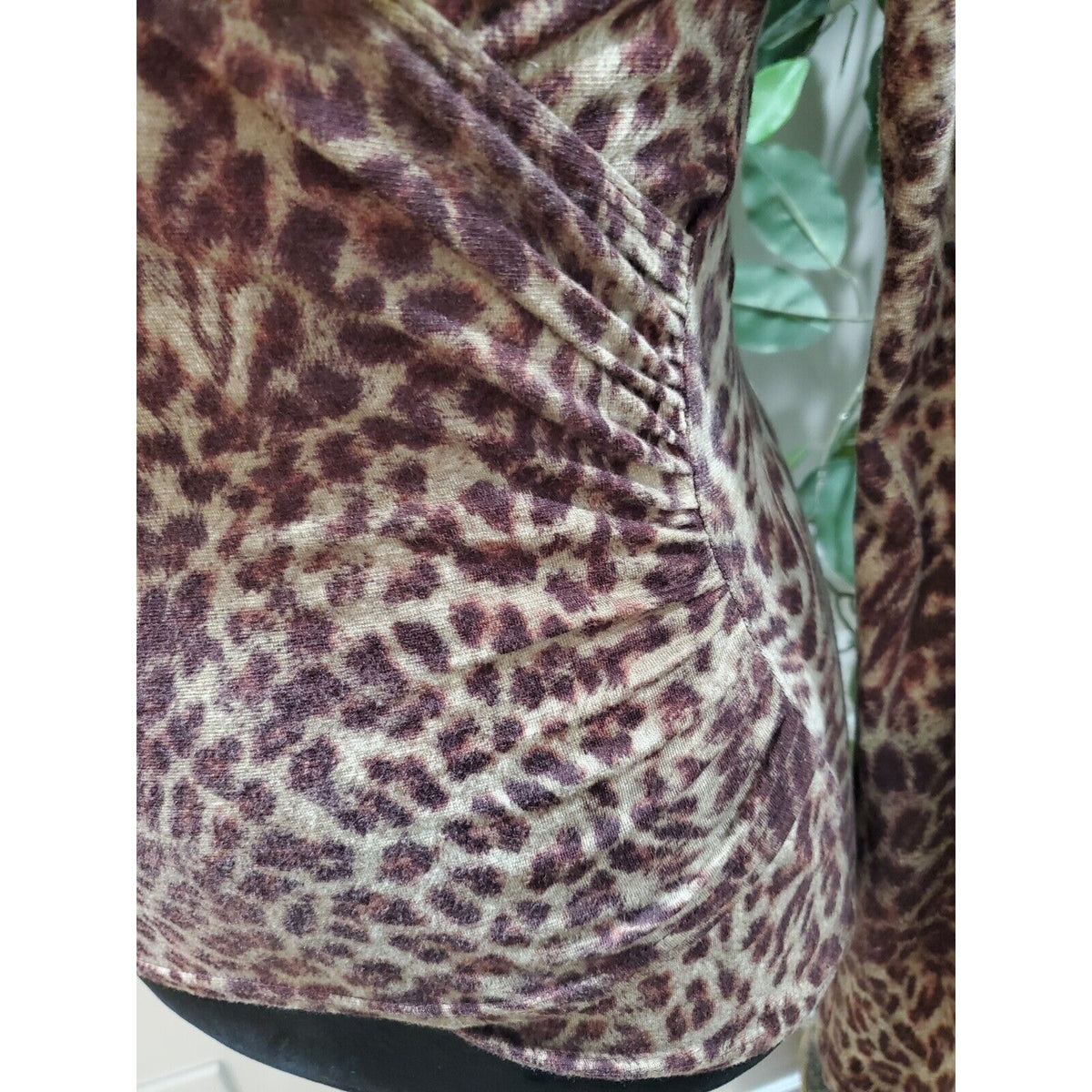 Karen Kane Women's Purple Rayon V-Neck Long Sleeve Casual Top Blouse Size Small