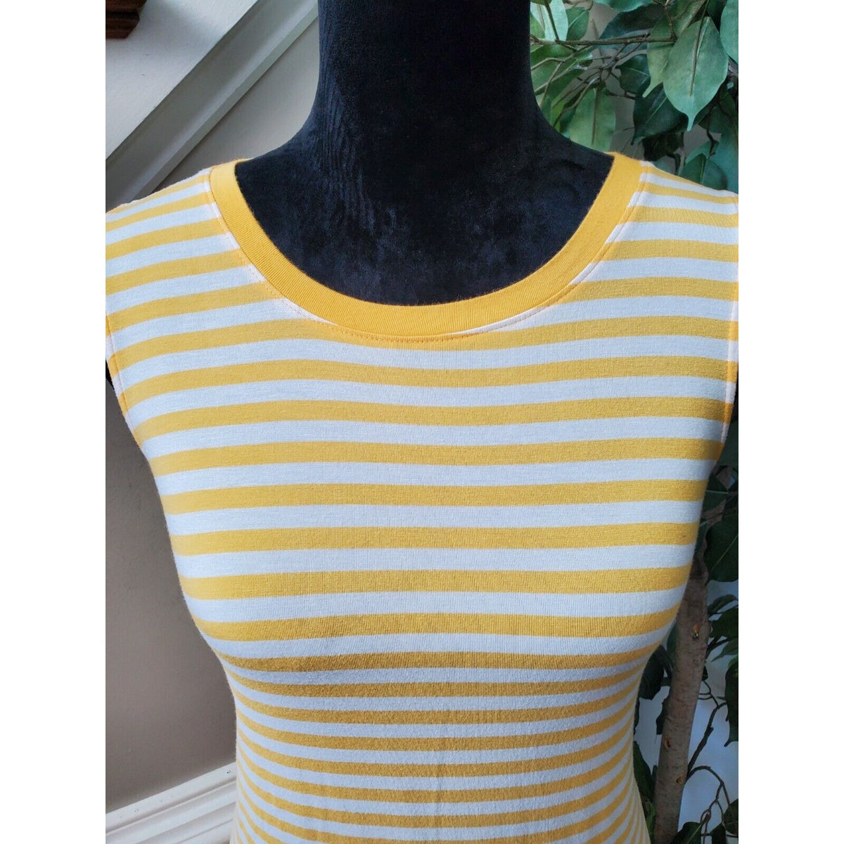 Time And Tru Yellow White Striped Round Neck Sleeveless Knee Length Dress XL