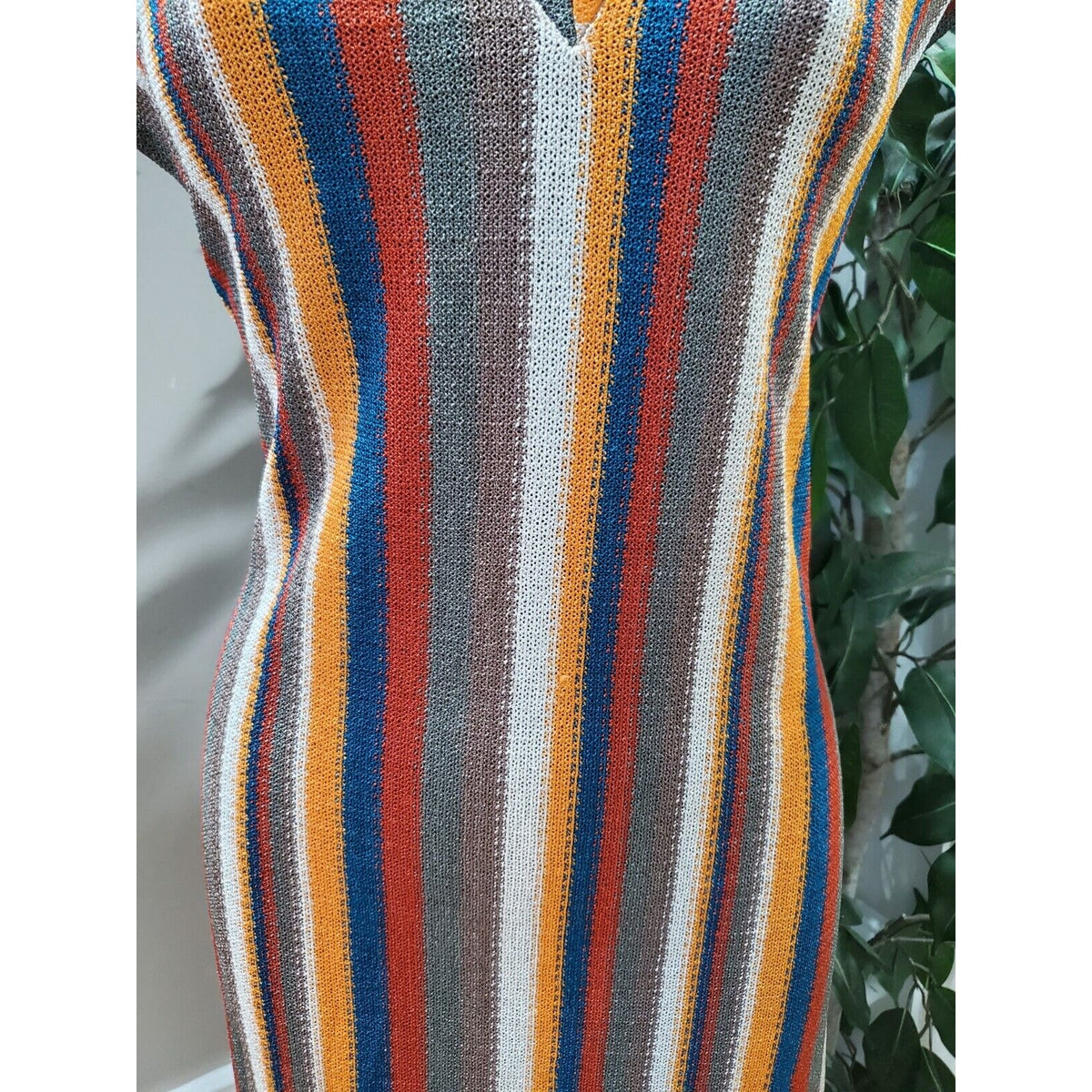 Zara Trafaluc Women's Multicolor Polyester V-Neck Coverup Knee Length Dress S