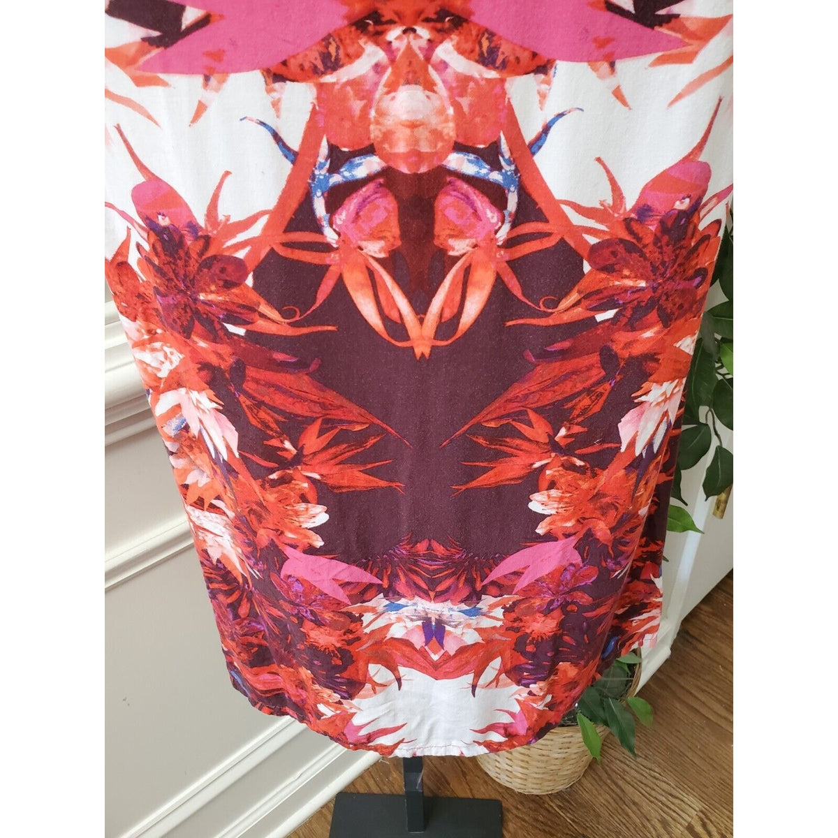 A New Approach Women's Multicolor Round Neck Sleeveless Knee Length Dress Size 4