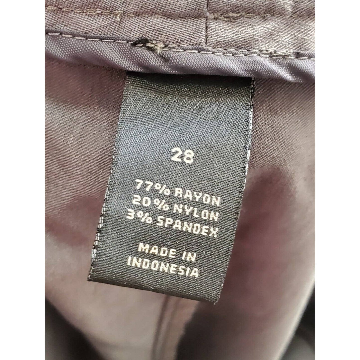 Lane Bryant Women's Gray Rayon Plus Size Zippered Capri Pant Size 28
