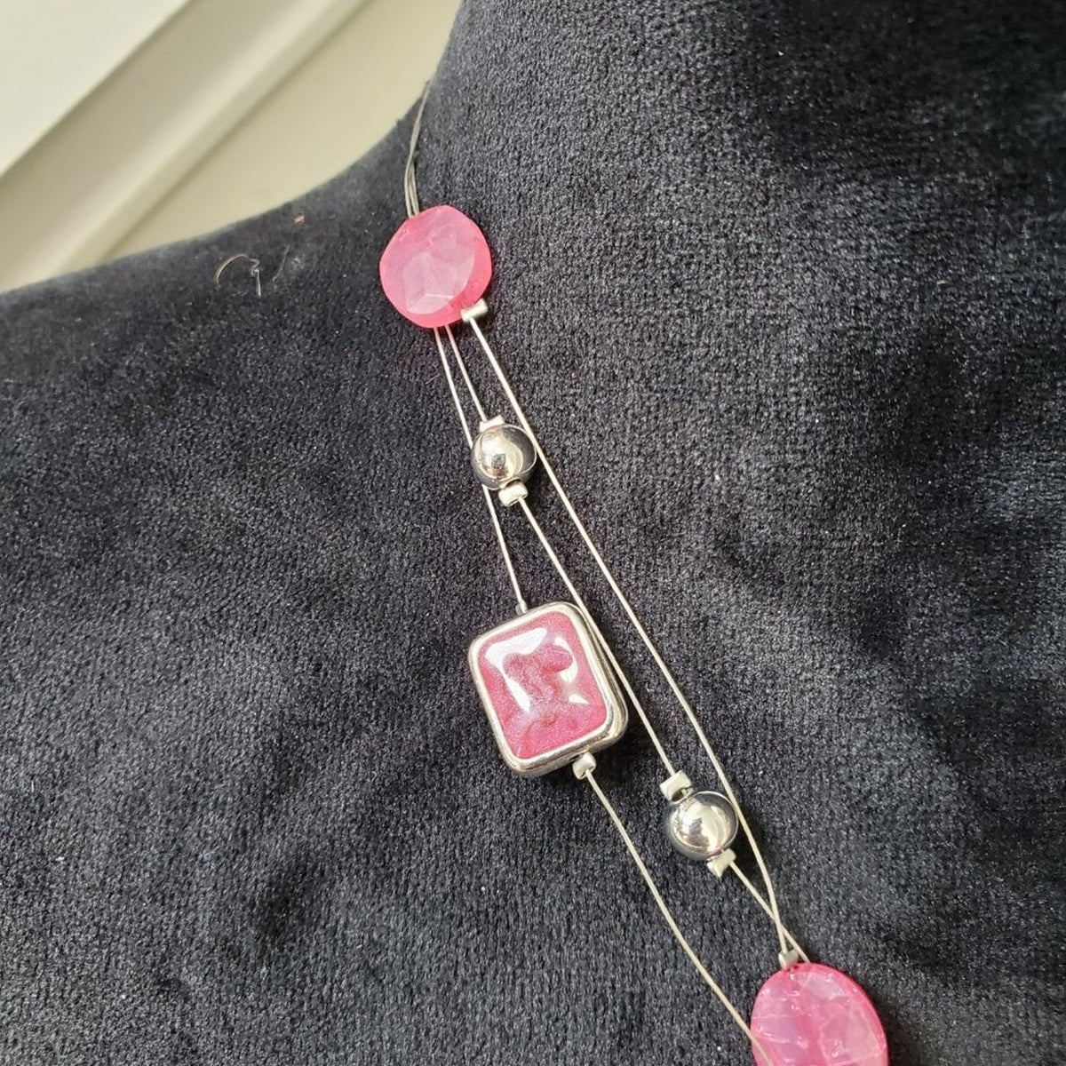 NY Women's Red Round Gemstone with Lobster Clasp Pendant Necklace
