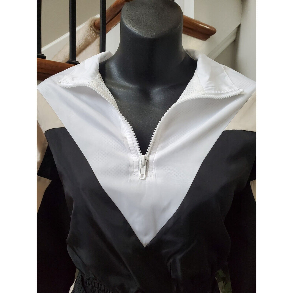 Fashion Nova Women’s White Black 1/4 Zip Windbreaker Jogger Set Tracksuit Small