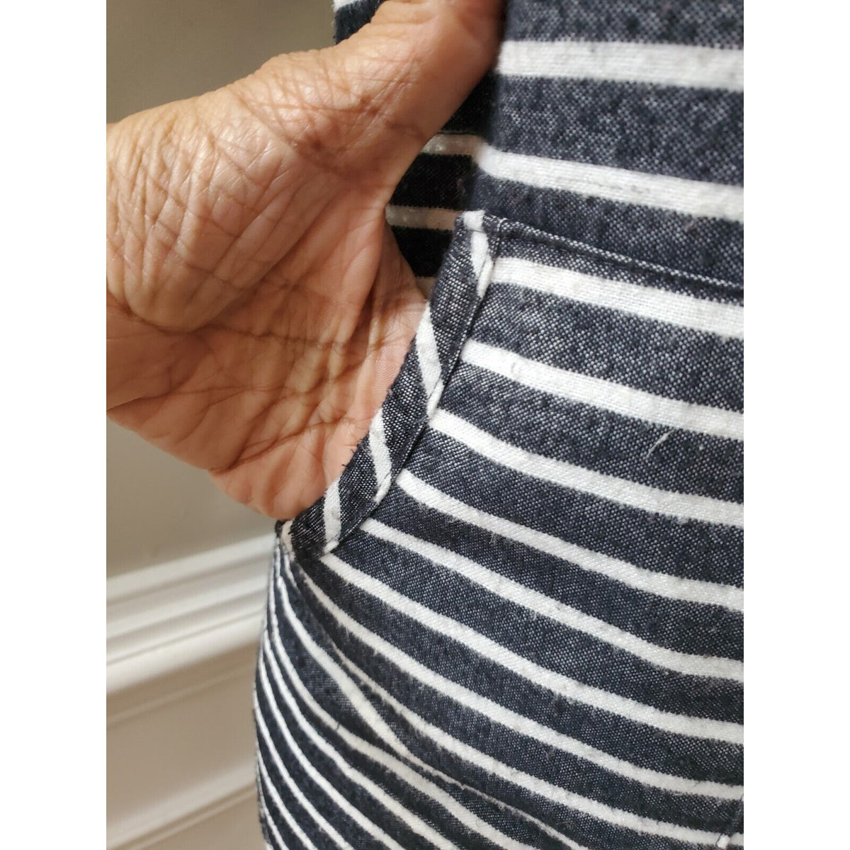 Mudpie Womens Black White Striped Polyester Sleeveless Full Zip Vest Size Large