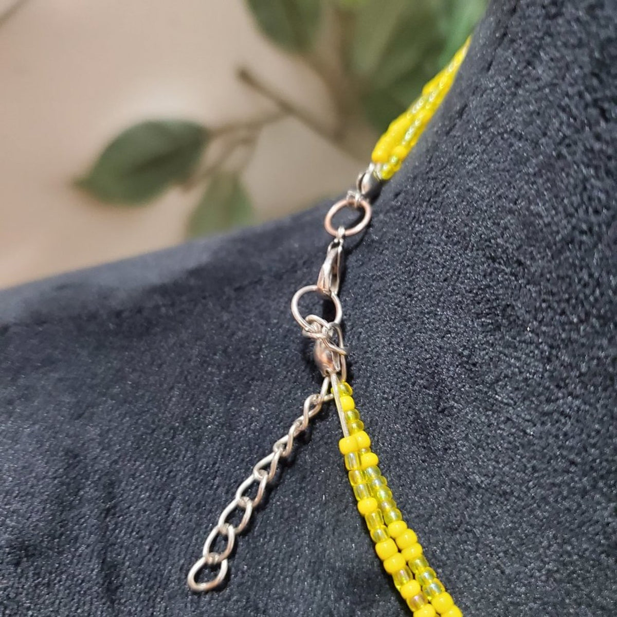 Vintage Art Deco Yellow and Clear Glass Bead with Lobster Clasp Necklace