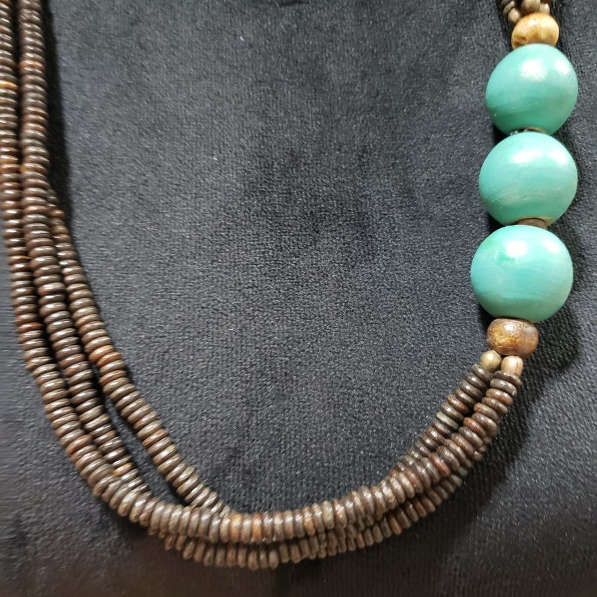 Women’s Beaded Strand Necklace Blue & Brown Large Wood Beads Statement