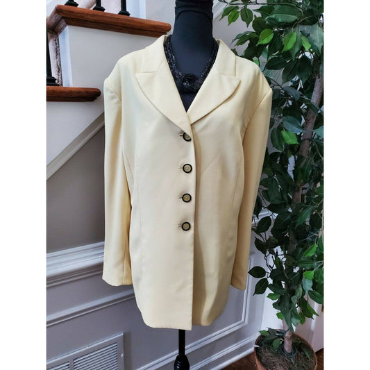 Le Suits Women's Cream 100% Polyester Long Sleeve 4 Buttons Fitted Blazer 22W