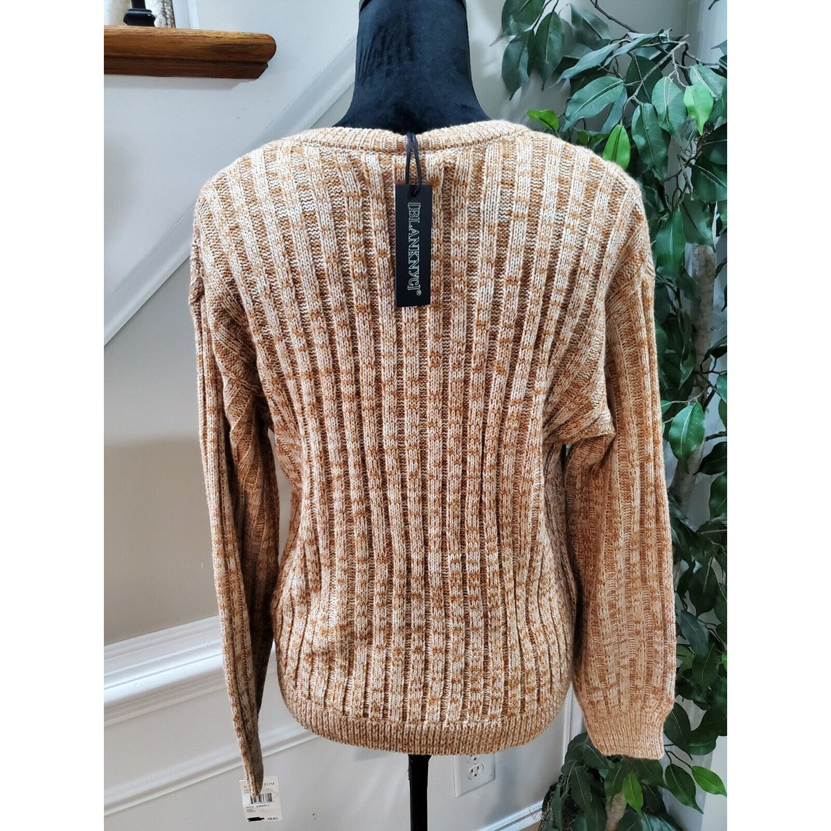 BLANKNYC Toffee Acrylic Ribbed Crewneck Long Sleeve Pullover Knit Sweater XS