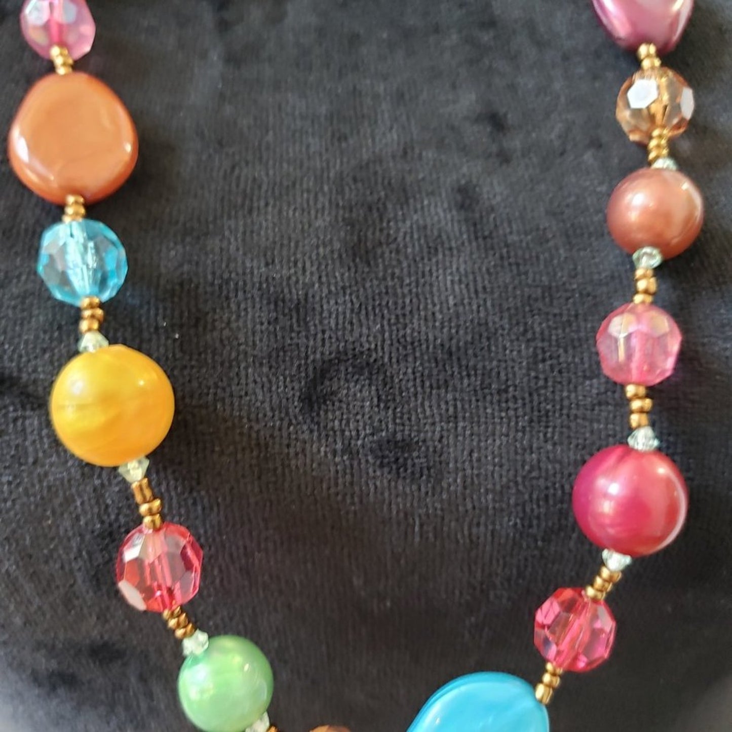 Women's Multicolor Round Beaded Fashion Pendant Necklace