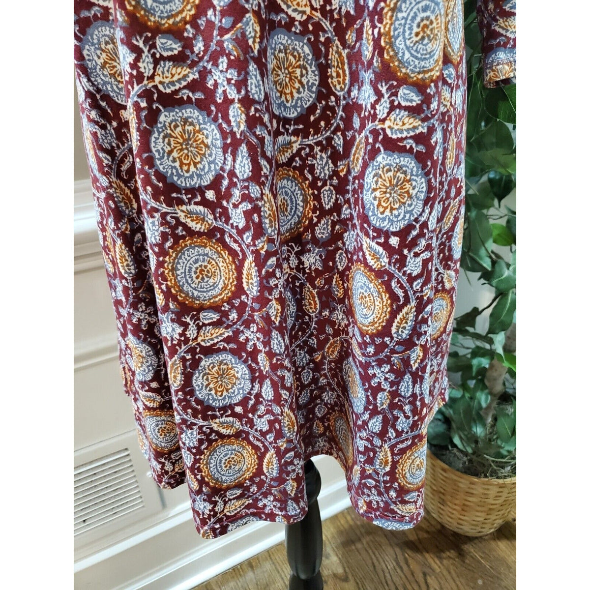Three Pink Hearts Burgundy Key Hole Round Neck Long Sleeve Casual Top Blouse XL