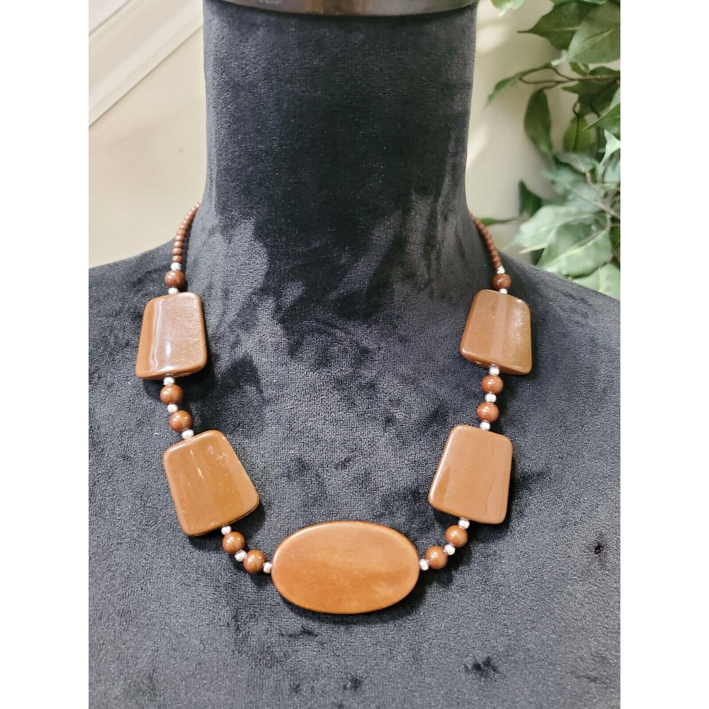 Retro Teak Wooden Geometric Modernist Flat Lay Collar Necklace
