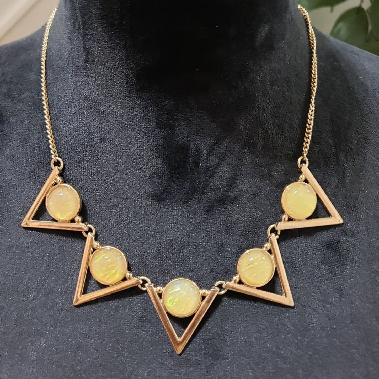 Womens Gold Tone Amber Gemstone Chunky Statement Necklace with Lobster Clasp