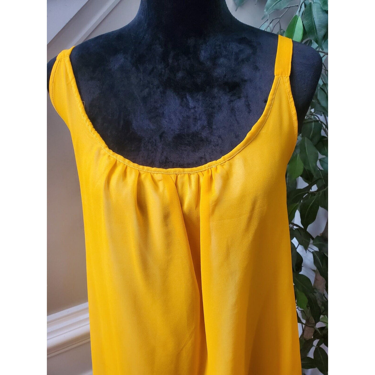 Jaquline Women Yellow Polyester Scoop Neck Sleeveless Casual Top Blouse Size 2X