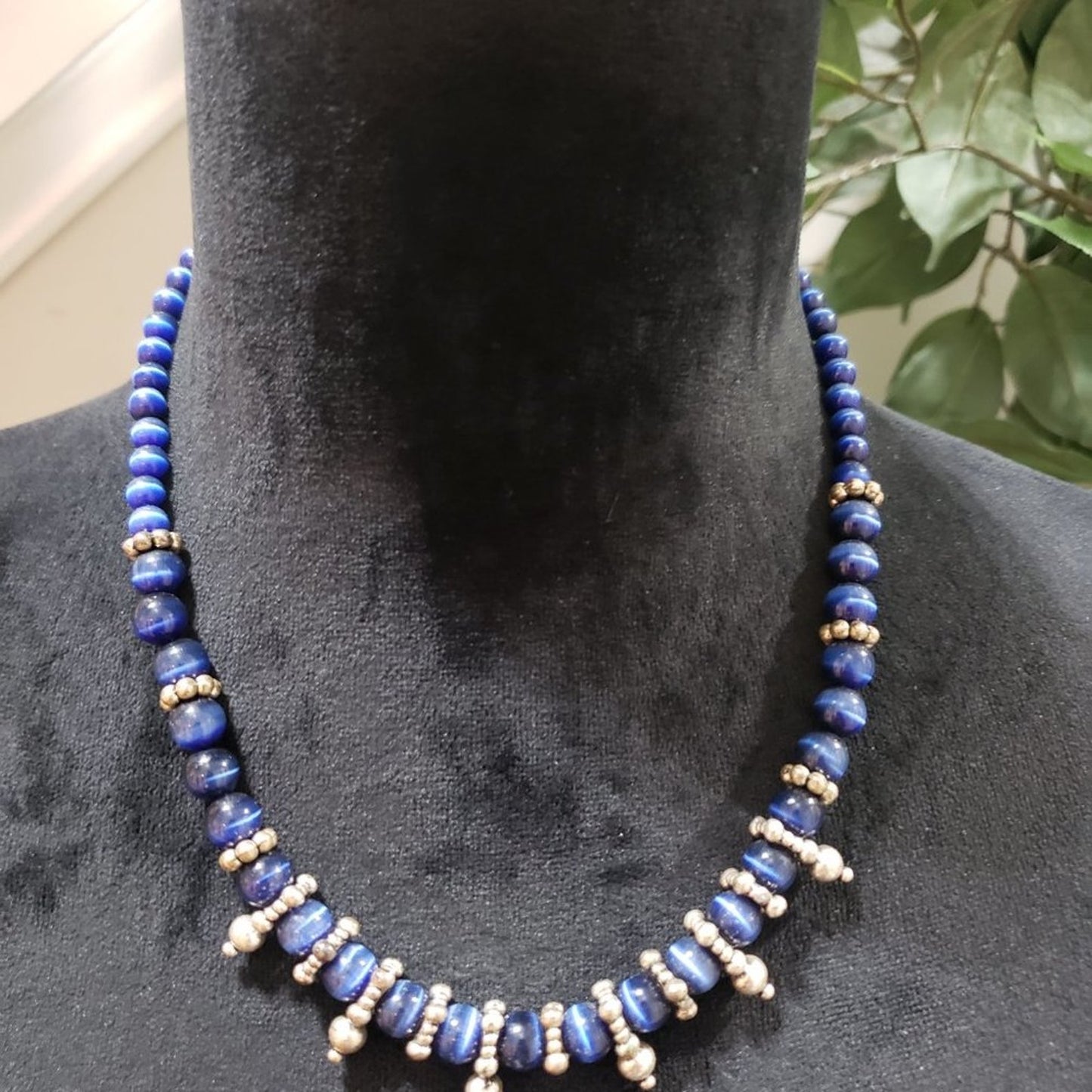 Womens Fashion Blue Pearls Stones Beaded Collar Necklace with Lobster
