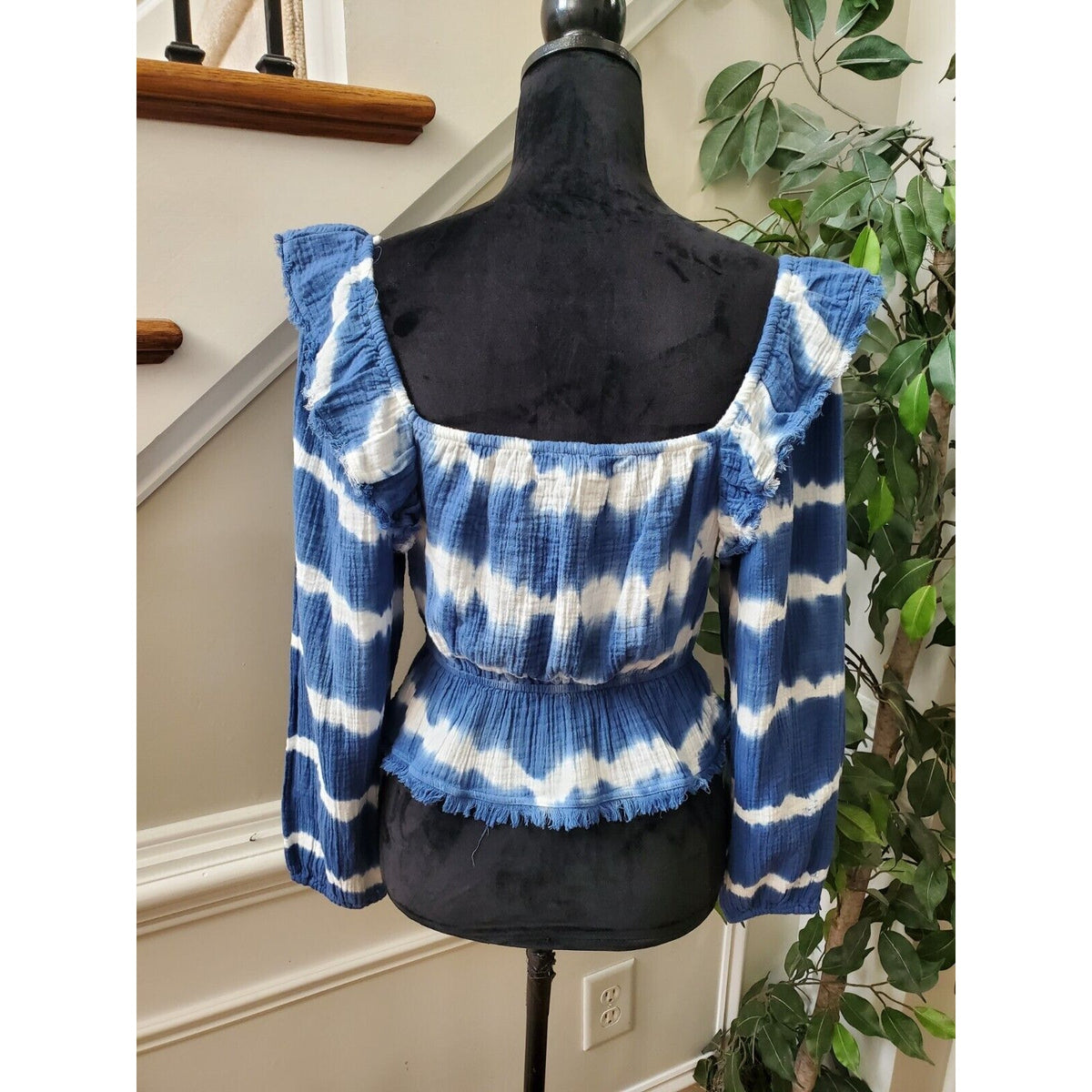 True Craft Women Blue & White Cotton Square Neck Long Sleeve Top Blouse Size XS
