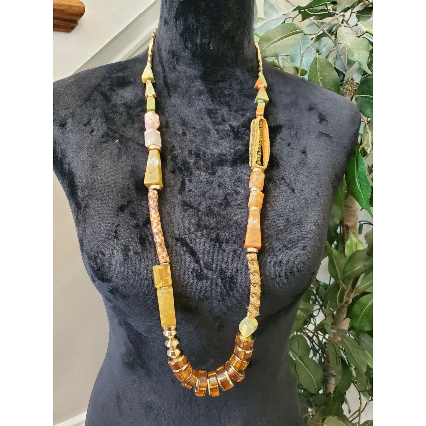 Women's Stylish Autumn Jade Necklace