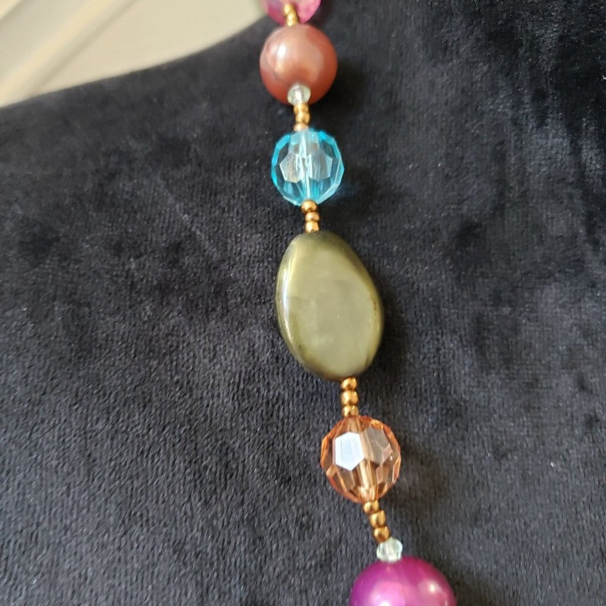 Women's Multicolor Round Beaded Fashion Pendant Necklace