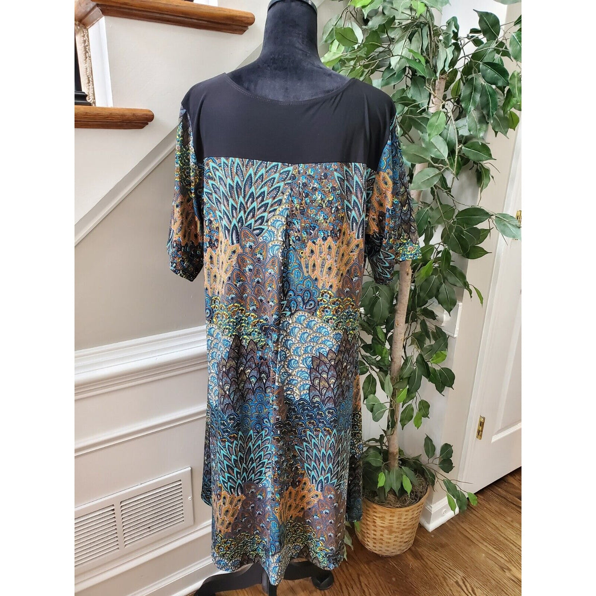 PerSeption Women's Multicolor Polyester Round Neck Short Sleeve Knee Length 2X