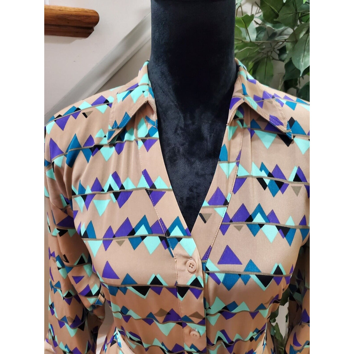 Attention Women's Multicolor Polyester Collared Long Sleeve Knee Length Dress M
