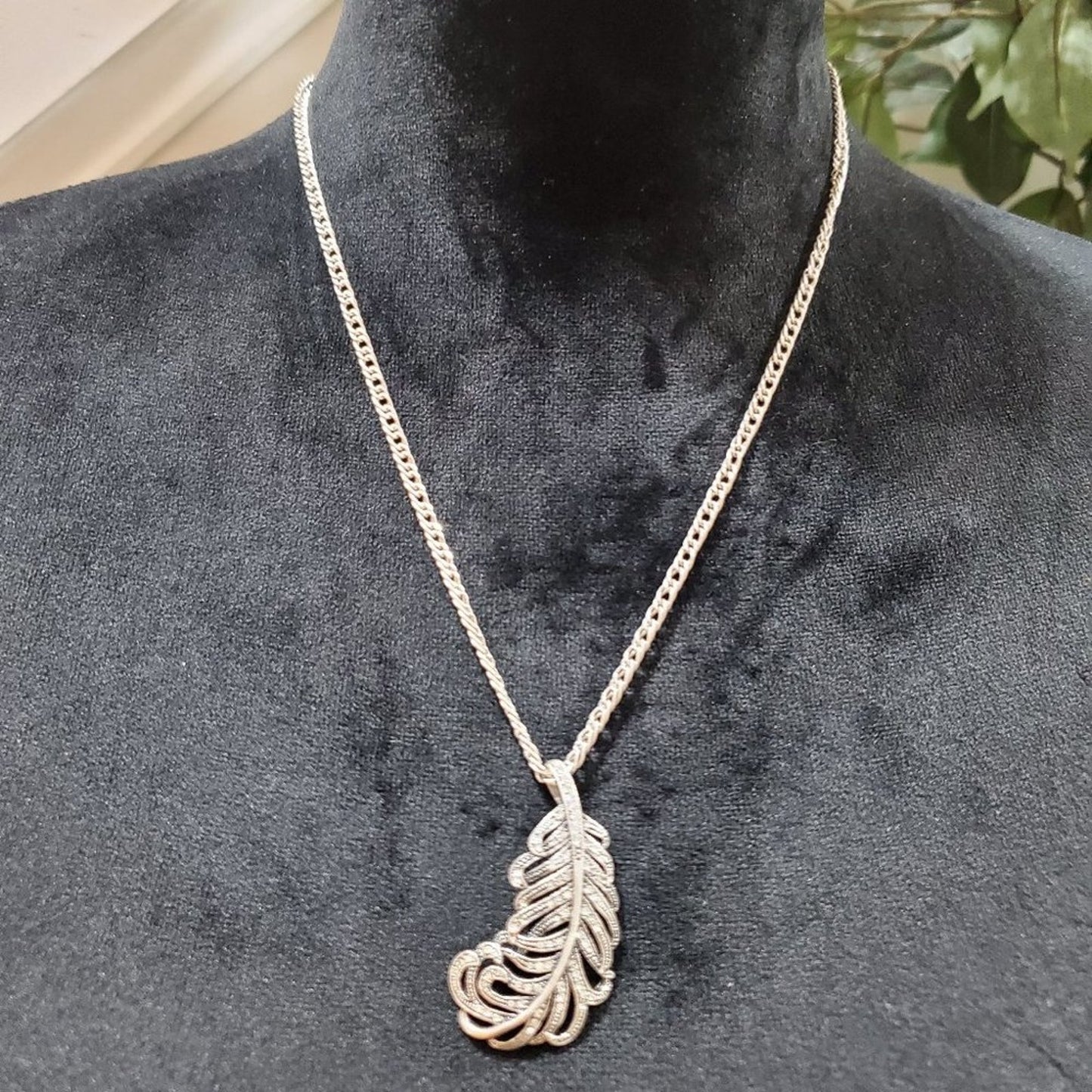 Womens Rose Gold Plated Micro Pave CZ Feather Chain Pendant Necklace