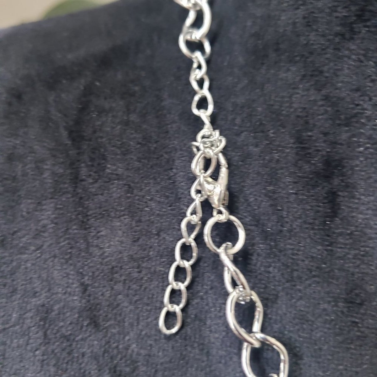 Womens The Sands of Time Silver Tone Choker Necklace