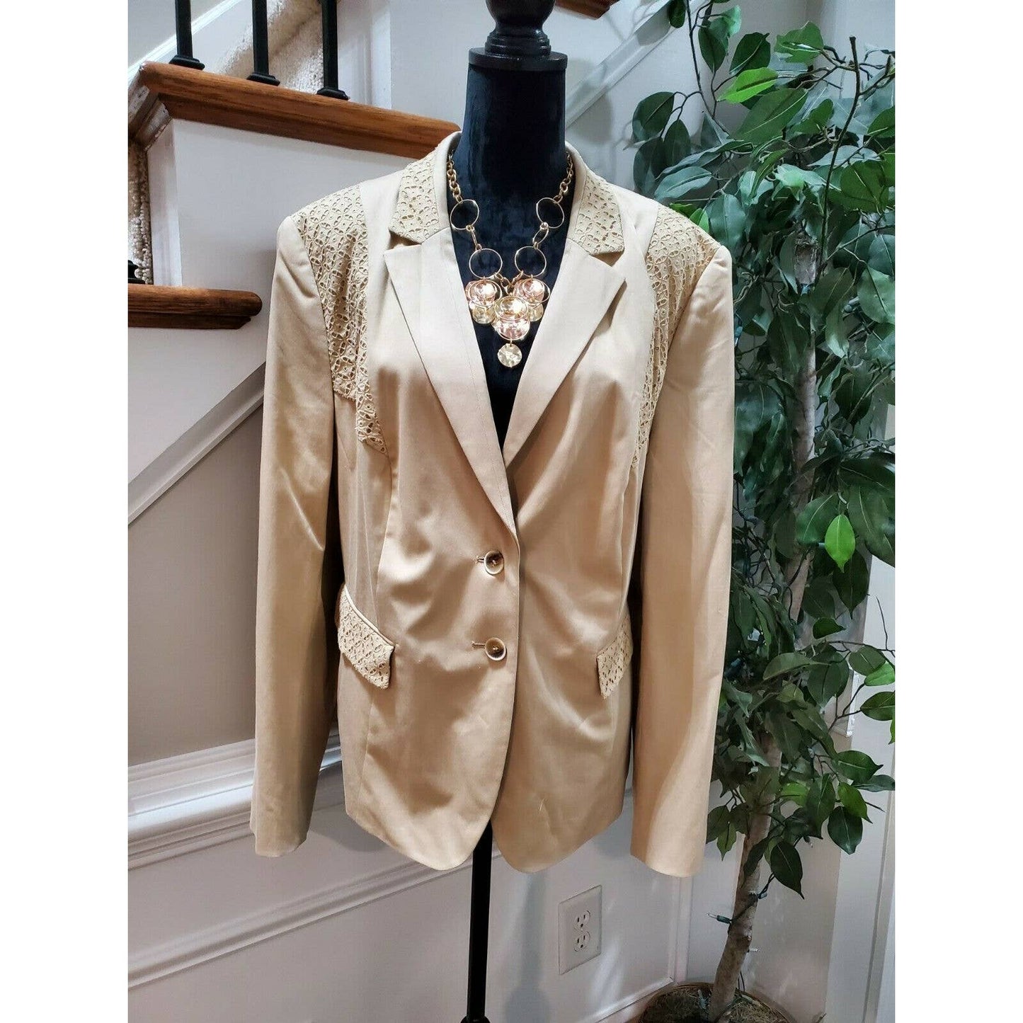 Bloomingdale's Basler Womens Tan Polyester Long Sleeve Single Breasted Blazer 50
