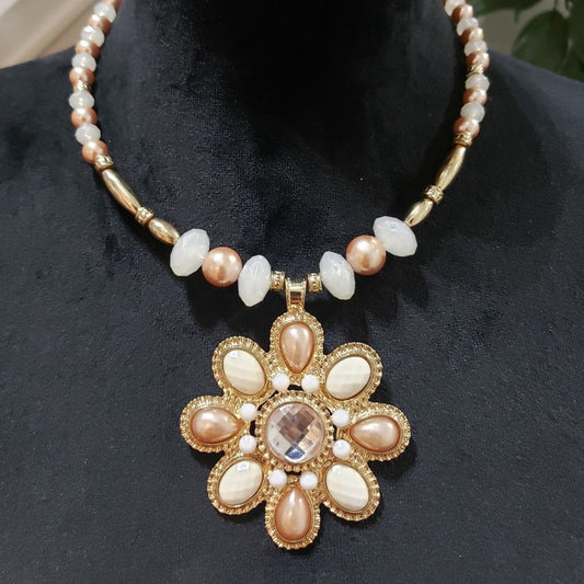 Women's Gold & White Floral Style Round Beaded Fancy Chain Locket