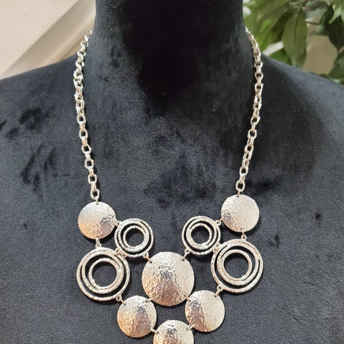 Women's Gold Round Decor Link Chain Fashion Jewelry Necklace