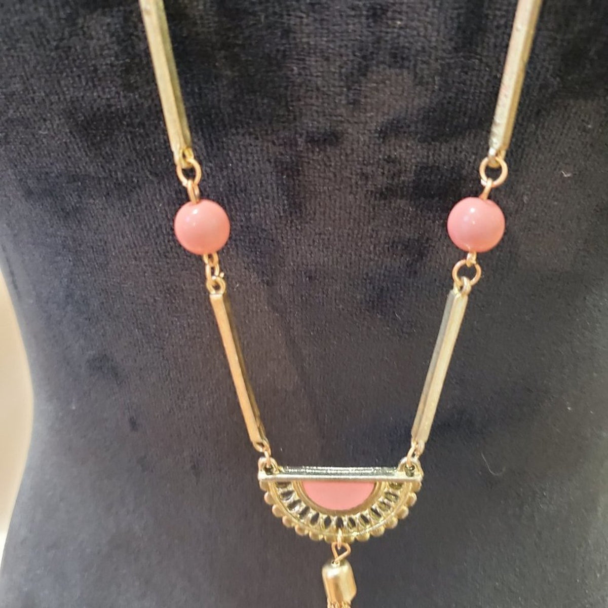 Womens Pink Semicircle Stone Kallaite Malachite Metal Tassels Pendant Necklace