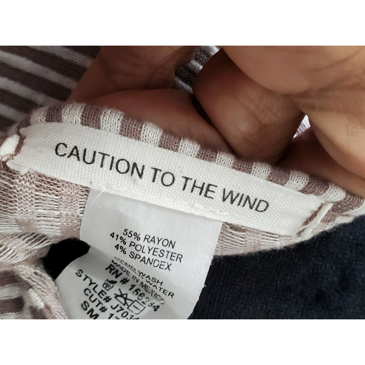 Caution To The Wind Women's Gray Striped Rayon V-Neck Long Sleeve Top Blouse S