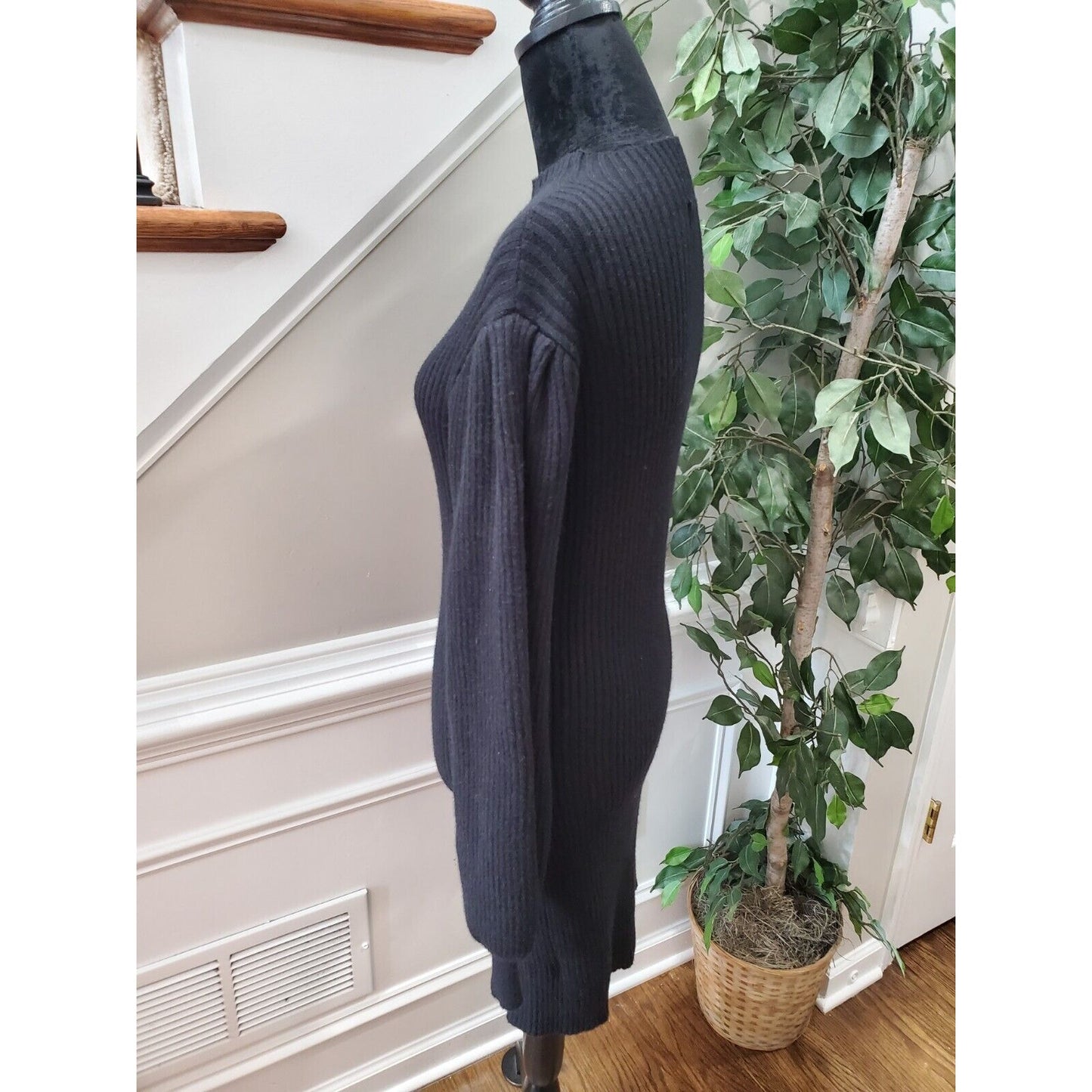 &Merci Black Viscose Mock Neck Long Sleeve Knee Length Sweater Dress Size Medium