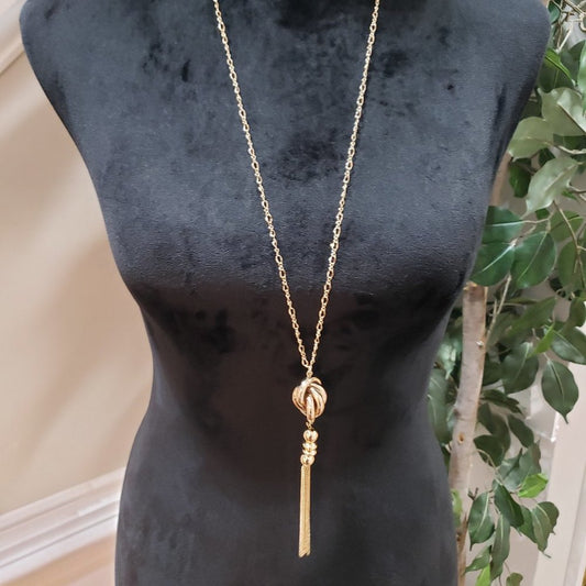 Women's Gold Tone Chain Link Tassel Art Deco Style Pendant Necklace