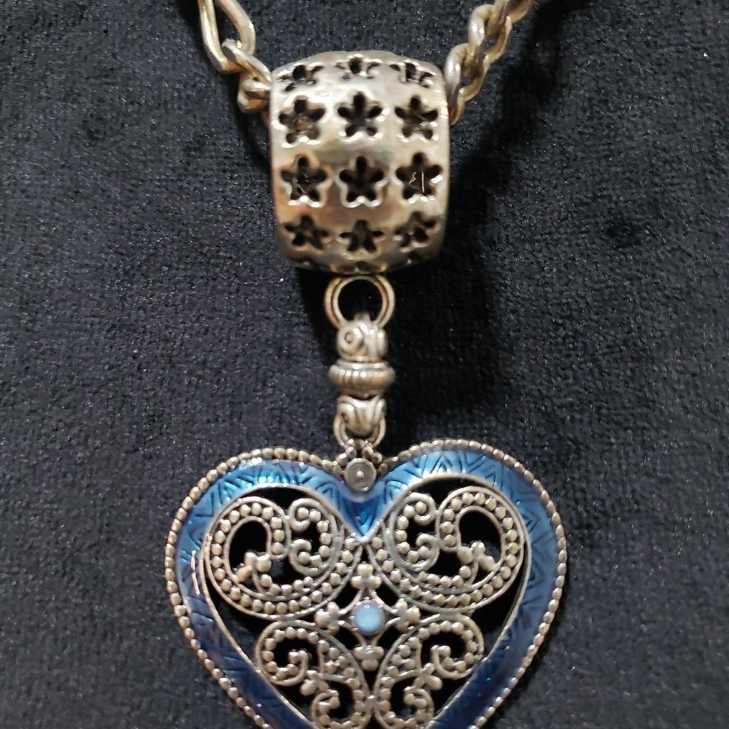 Womens Fashion Blue Collar Pendant Heart Locket Necklace with Lobster Clasp