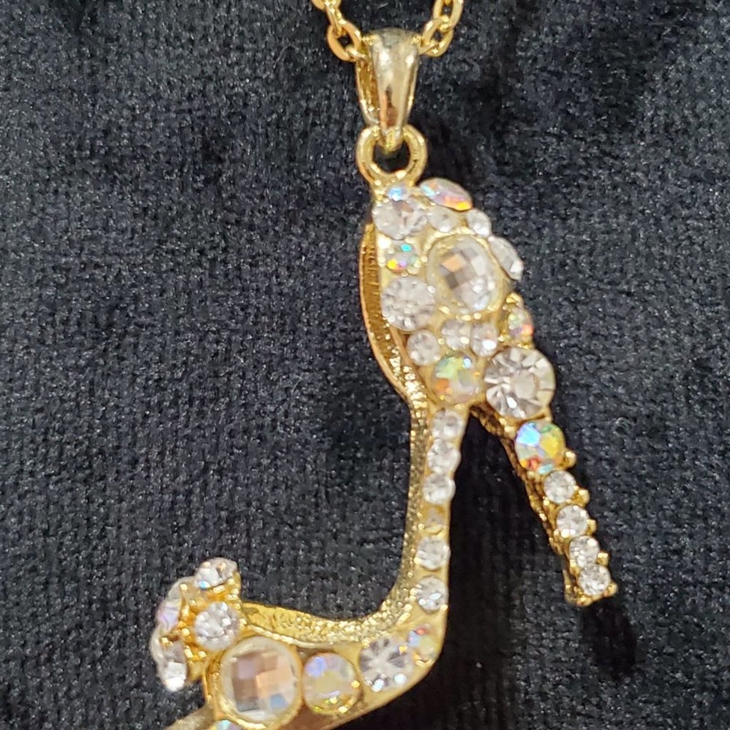 Women's Gold Tone Beaded High Heel Fashion Pendant Necklace
