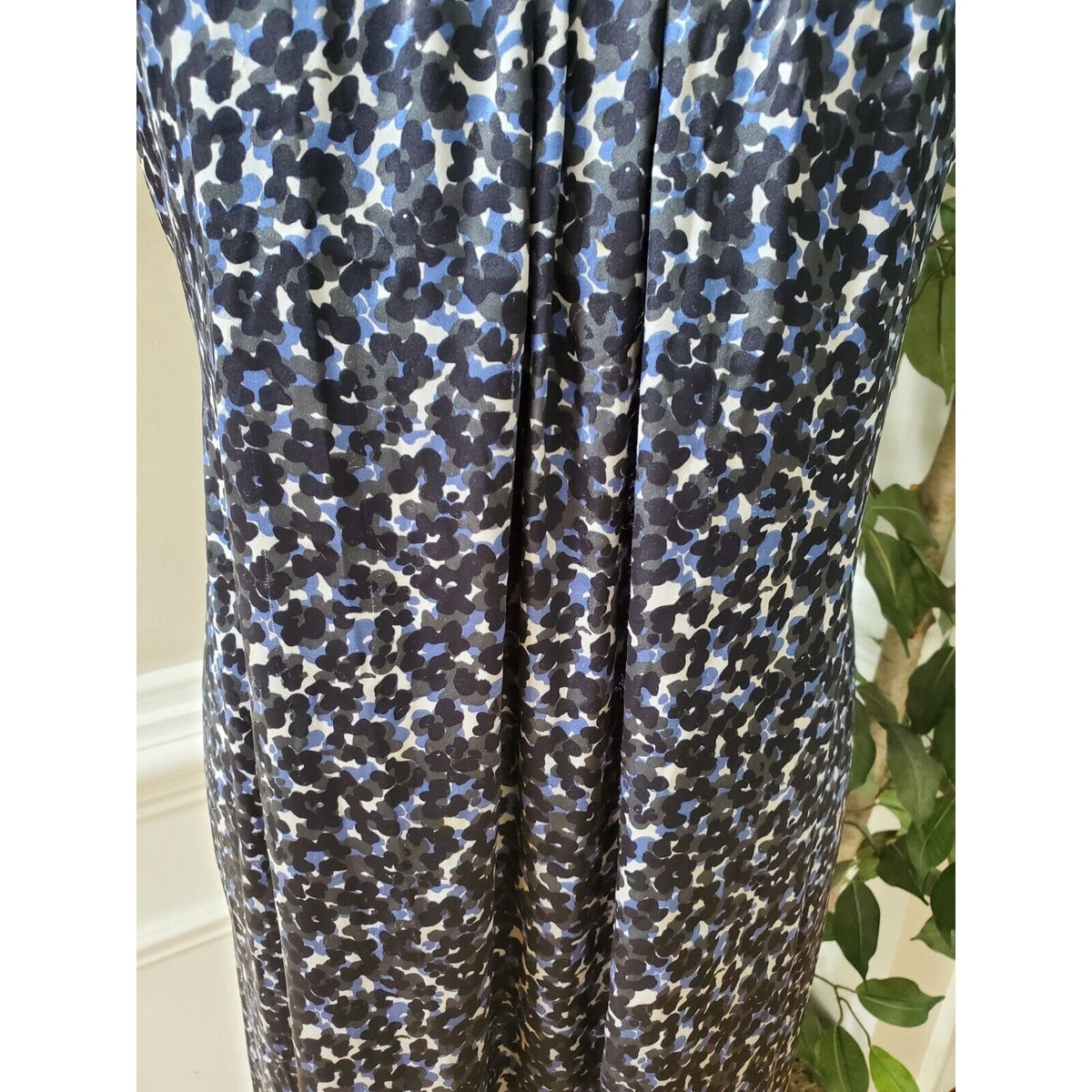 New York & Company Stretch Blue Round Neck Sleeveless Knee Length Dress Size 18