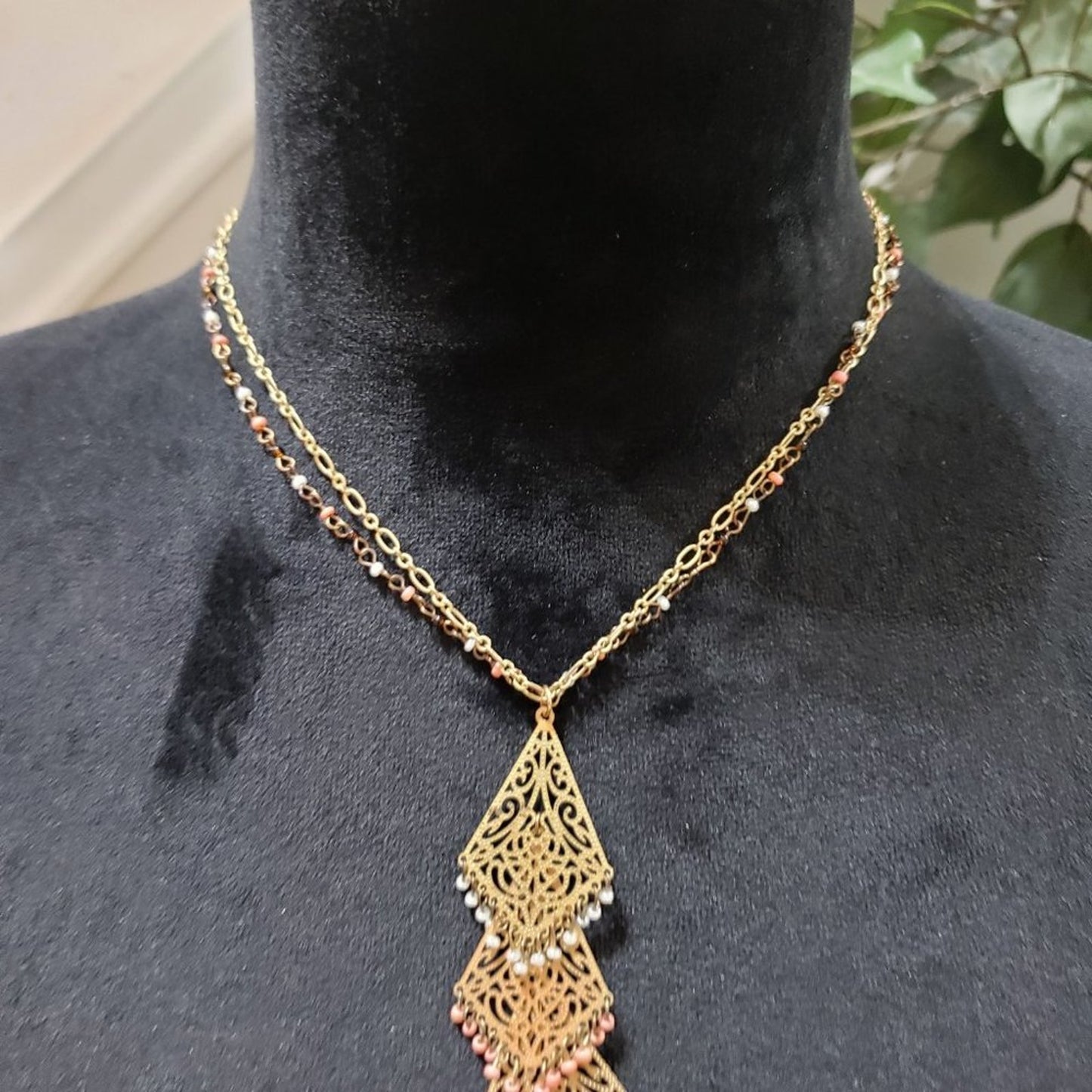 Womens Fashion Gold Tone Filigree Diamond Shape Beaded Necklace with Lobster