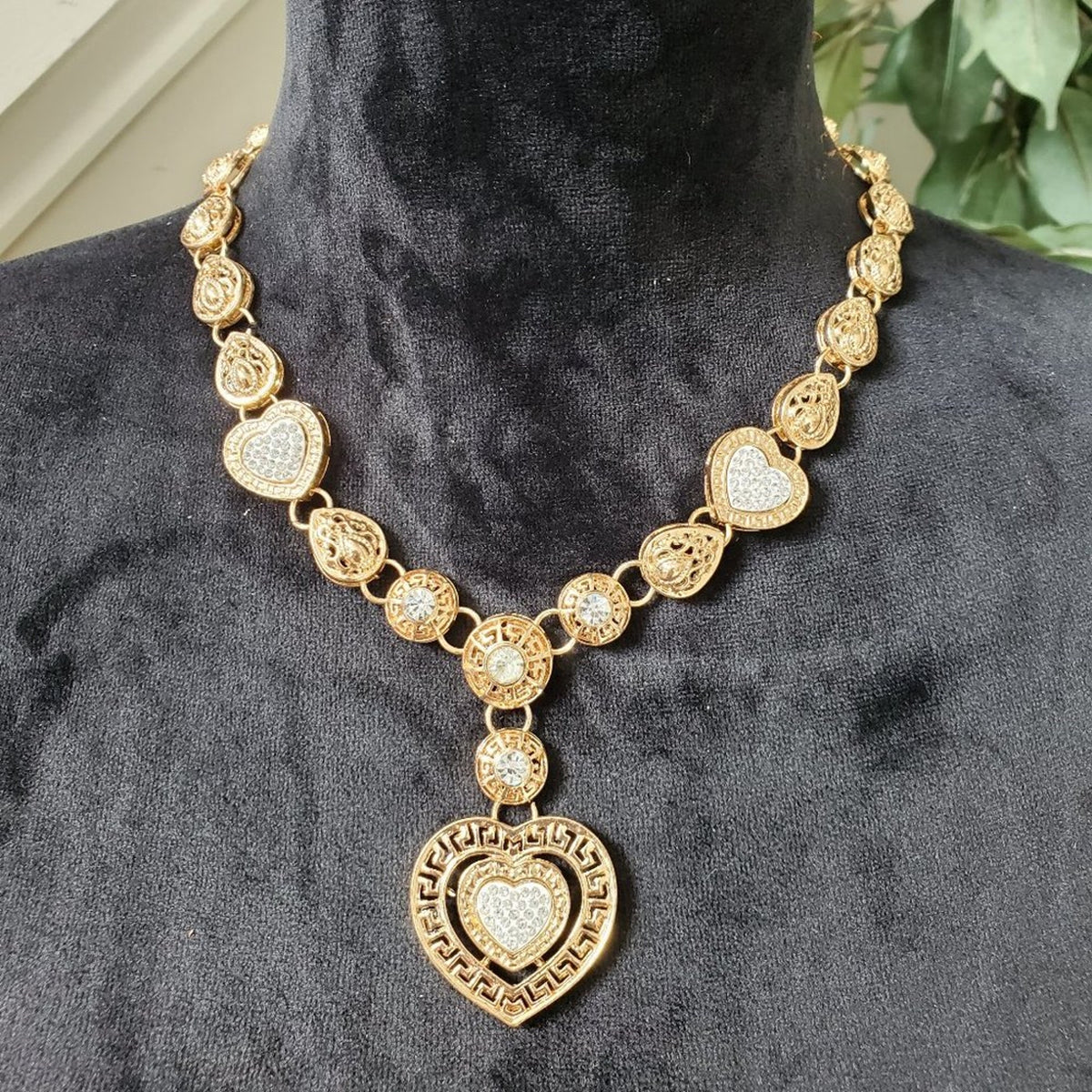 Womens Gold Southwestern Heart Shaped Fashion Jewelry Necklace