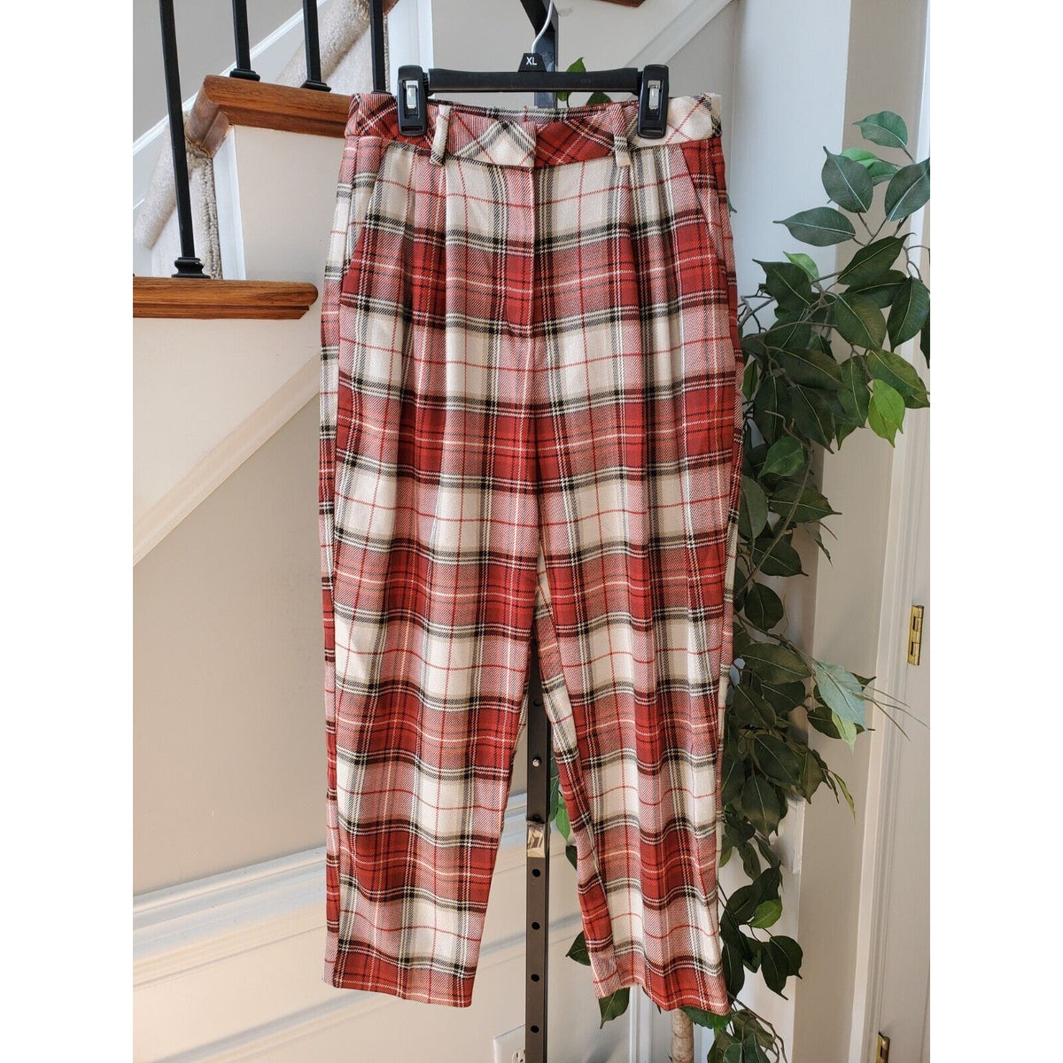 H&M Womens Red White Plaid Pockets Casual Outdoor Belt Loops Pants Size 10