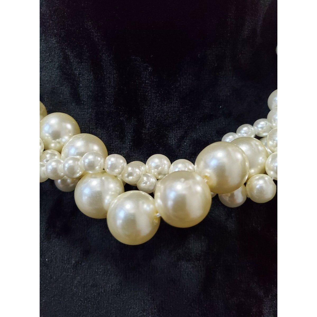 Double Layered White Pearl Fashion Necklace