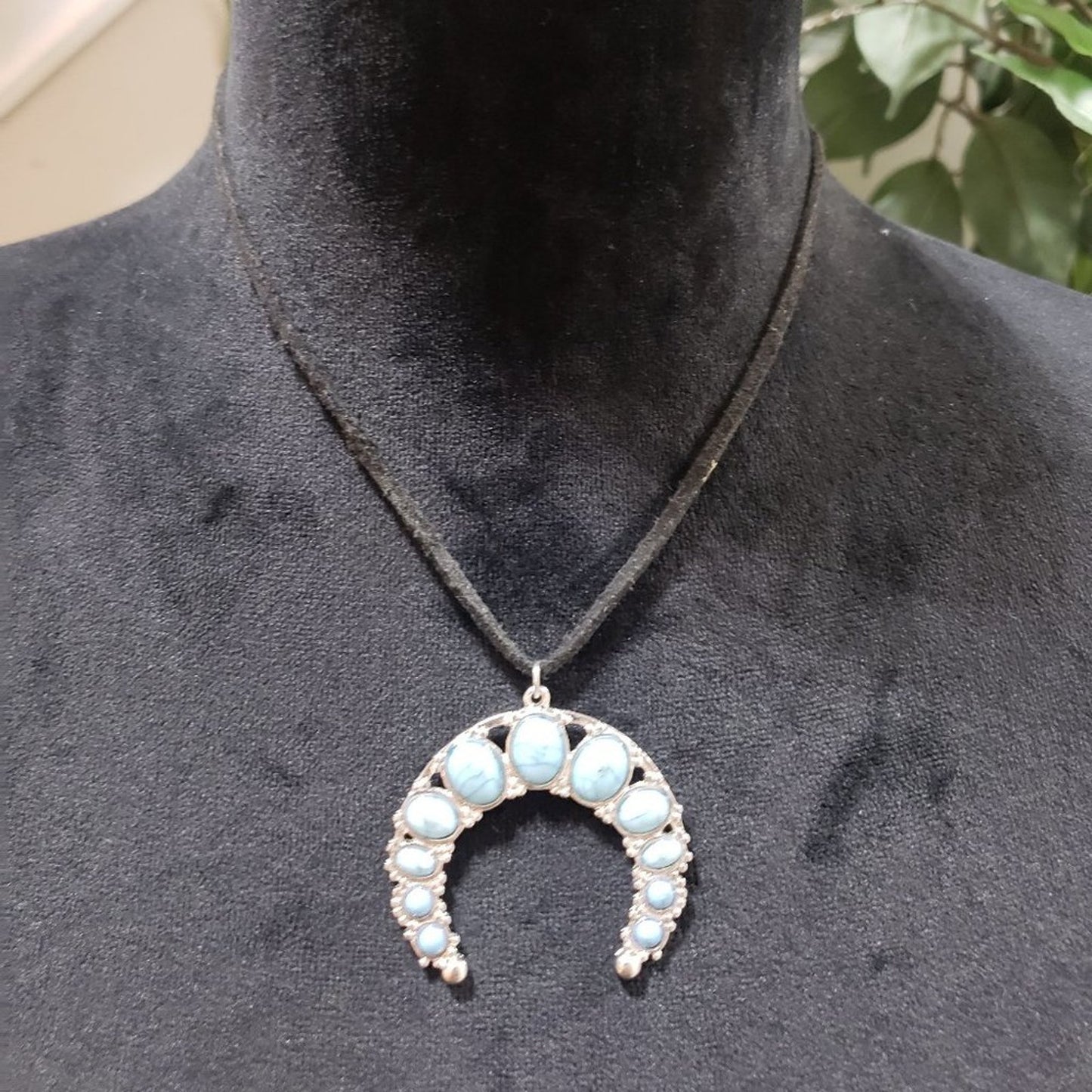 Women's Vintage Southwestern Cats eyes Squash Blossom Necklace