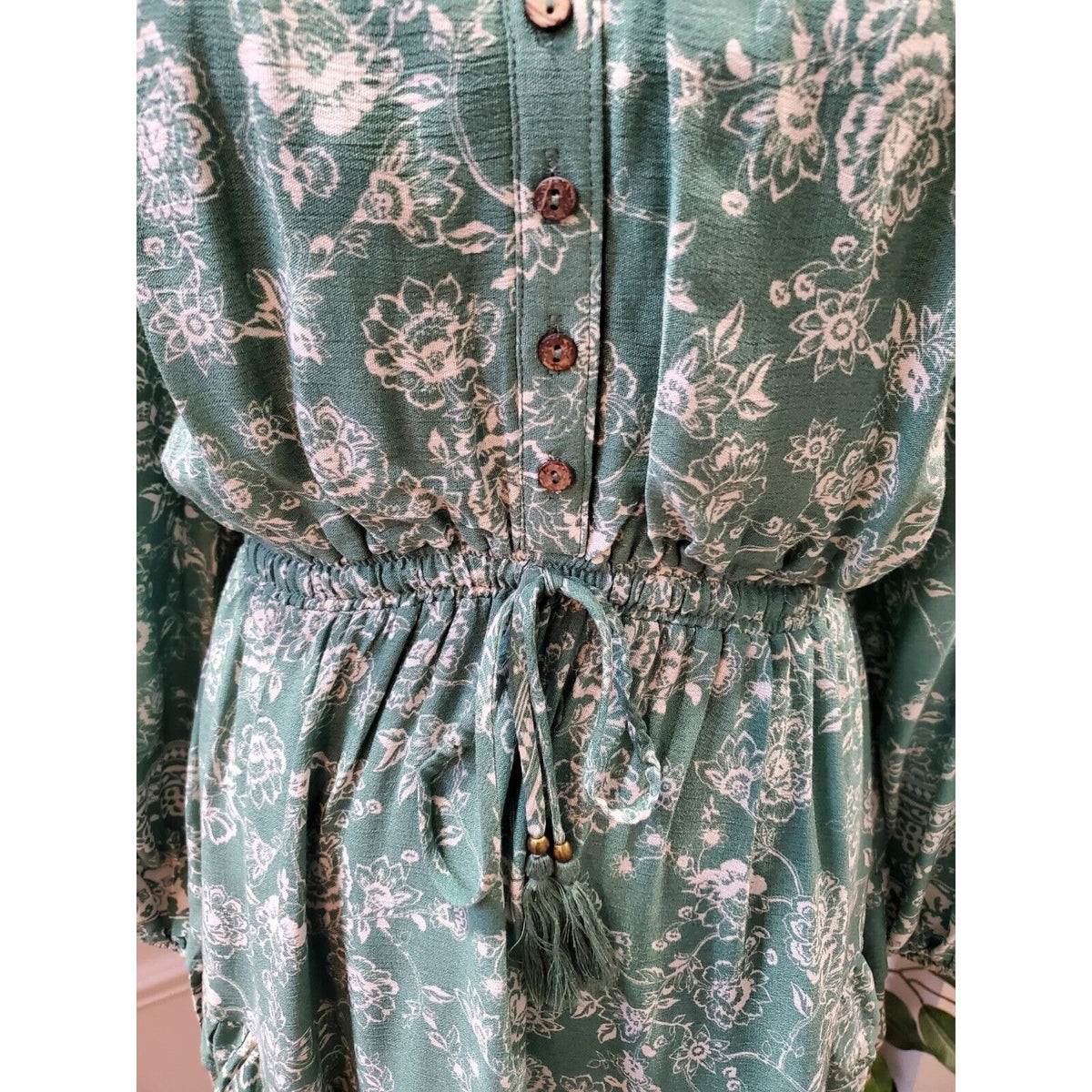 Skylar + Madison Women's Green Floral Rayon Round Neck Long Sleeve Knee Length M