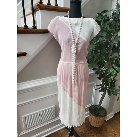 Liz Roberts Women's White/Pink Boat Neck Vintage Knee Length Dress - Small