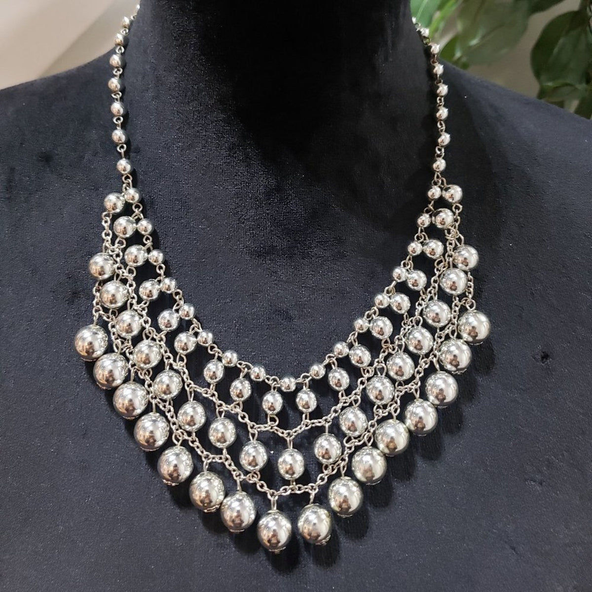 Chico's Womens Fashion Elegant Silver Tone Round Beads Bib Necklace with Lobster