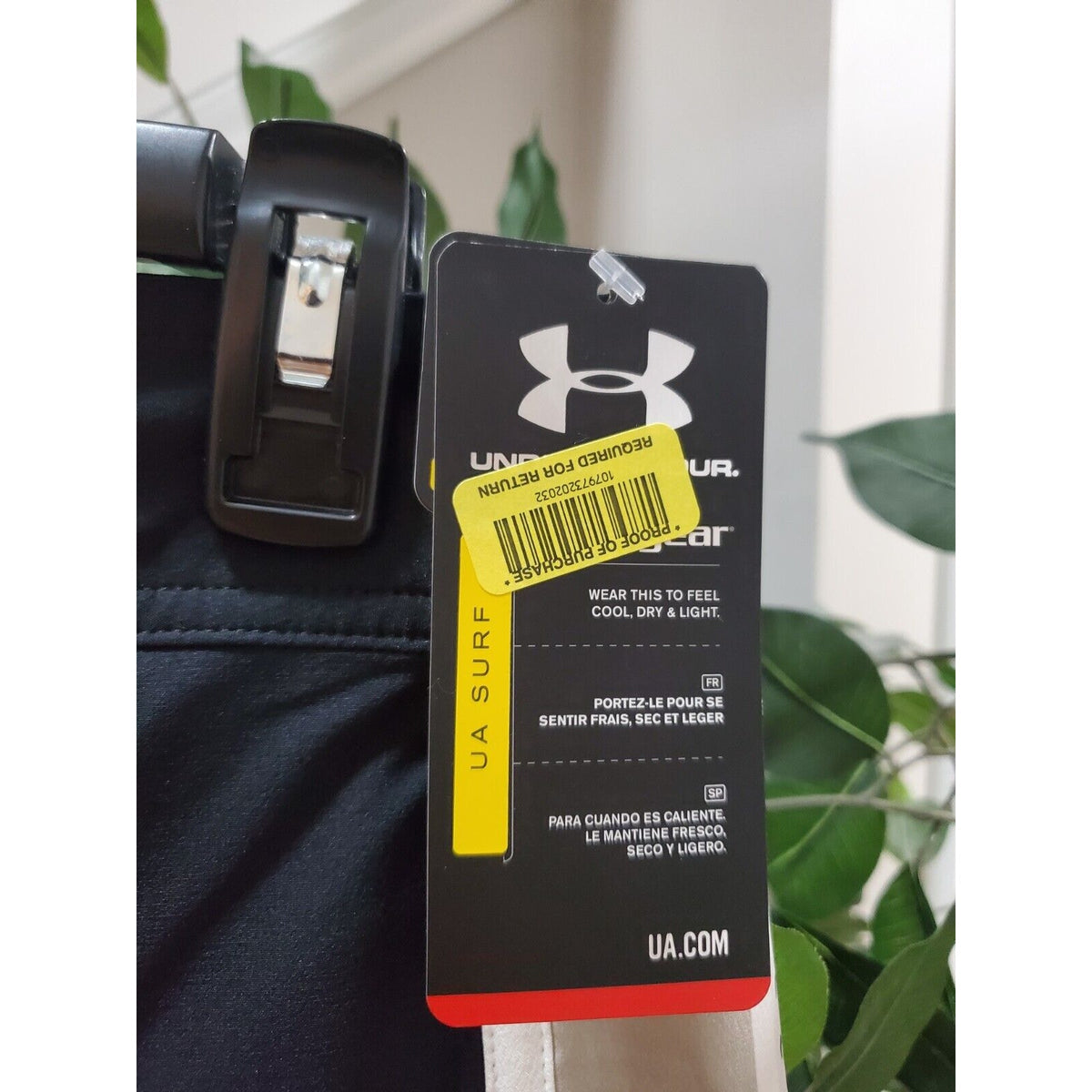Under Armour Heat Gear Men's Black Polyester Logo Print Swimwear Shorts Size 32
