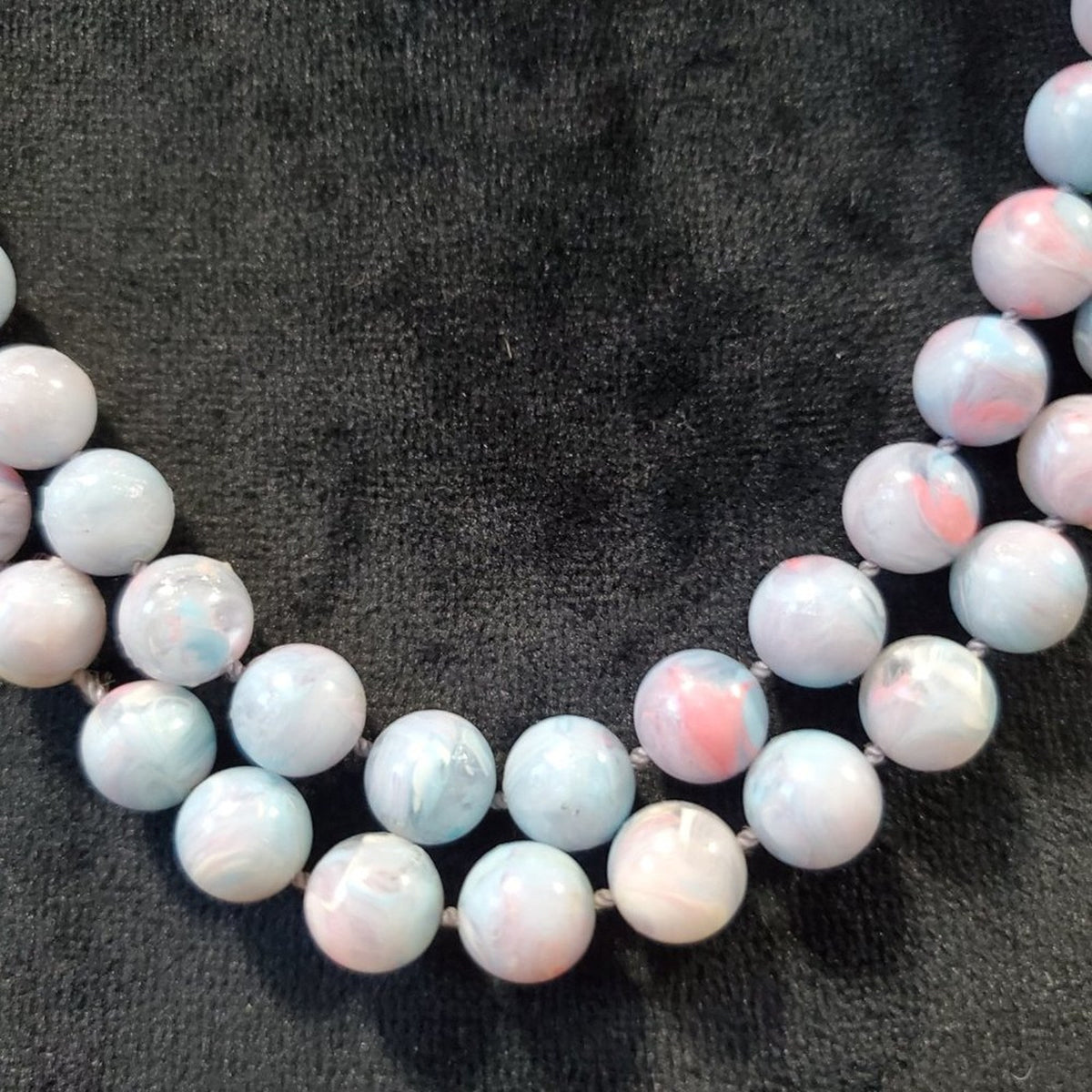 Women's Pink & White Two Layer Round Beaded Fashion Jewelry Necklace