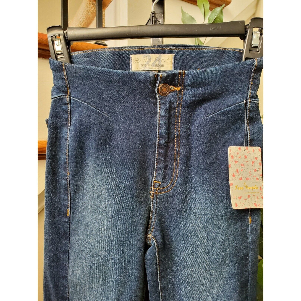 Free People Feel Like Sunshine Blue Denim Cotton Dark Wash Jeans Pant Size 24