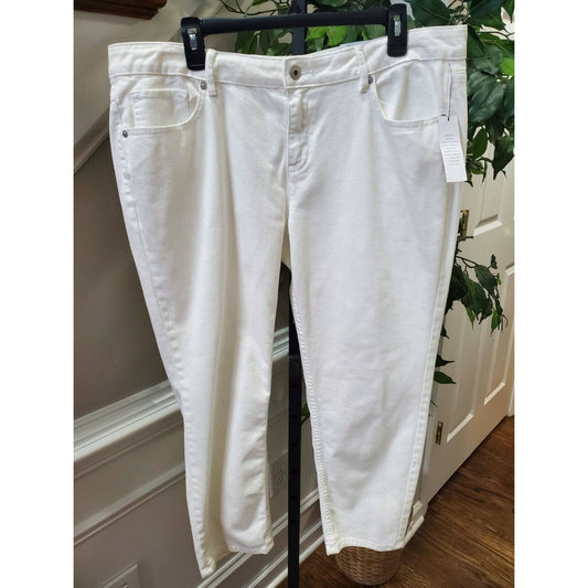 Liz Claiborne Women's Solid White Cotton Mid Rise Classic Fit Ankle Pant Size 16